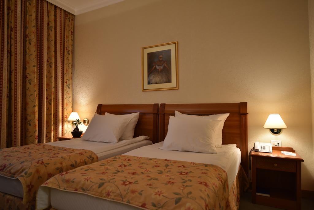 Best Western Hotel Turist スコピエ 部屋 写真