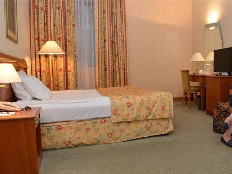 Best Western Hotel Turist スコピエ エクステリア 写真